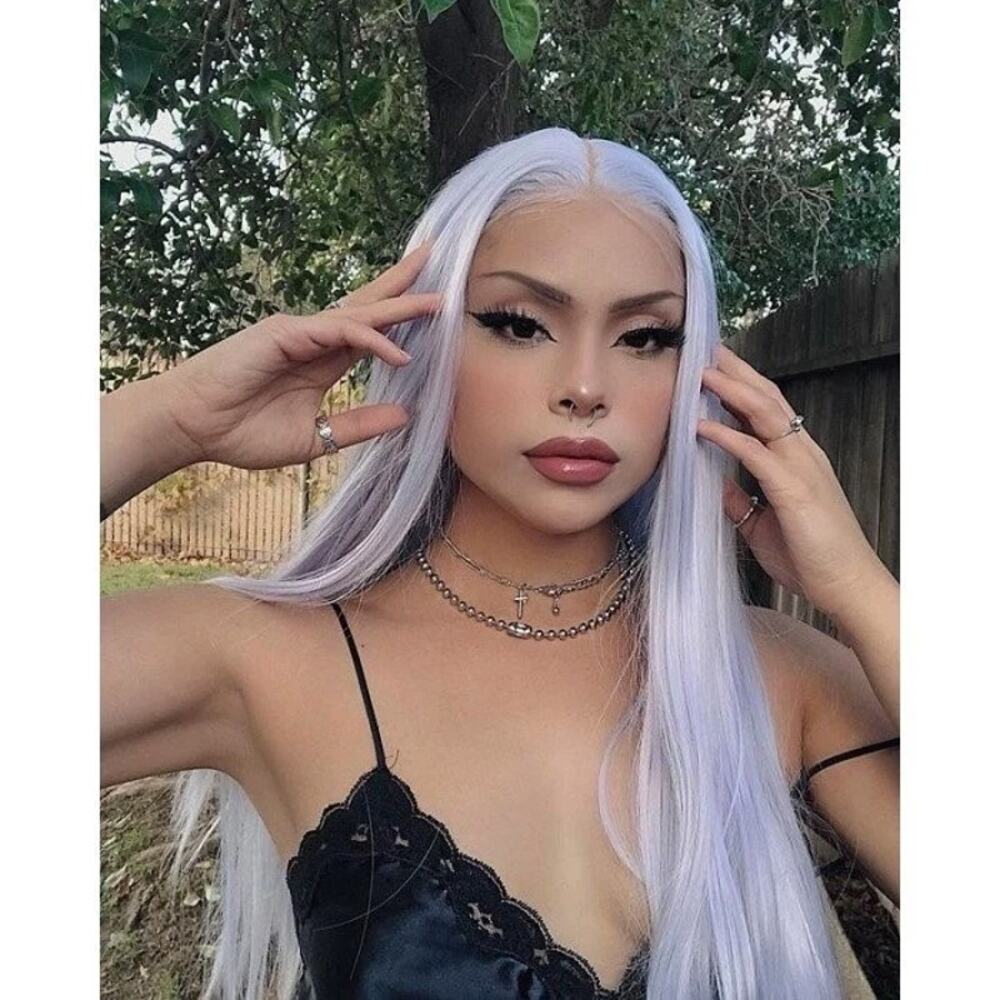 NIB Uniwigs Cloud 22 Inch Straight Silver Purple Synthetic Lace Front Wig